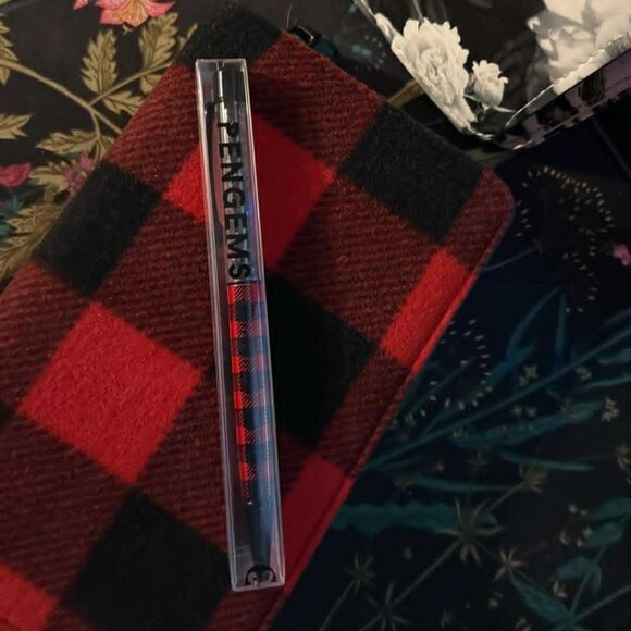 Pengems - pen case & matching pen - red & black - see pics - Picture 9 of 10